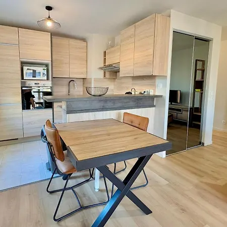 Apartmán Plein Coeur De Raphael Acces Mer, Parking Et Terrasse